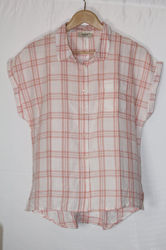 Gingham Charm – Papaya White & Pink Checkered Sleeveless Shirt