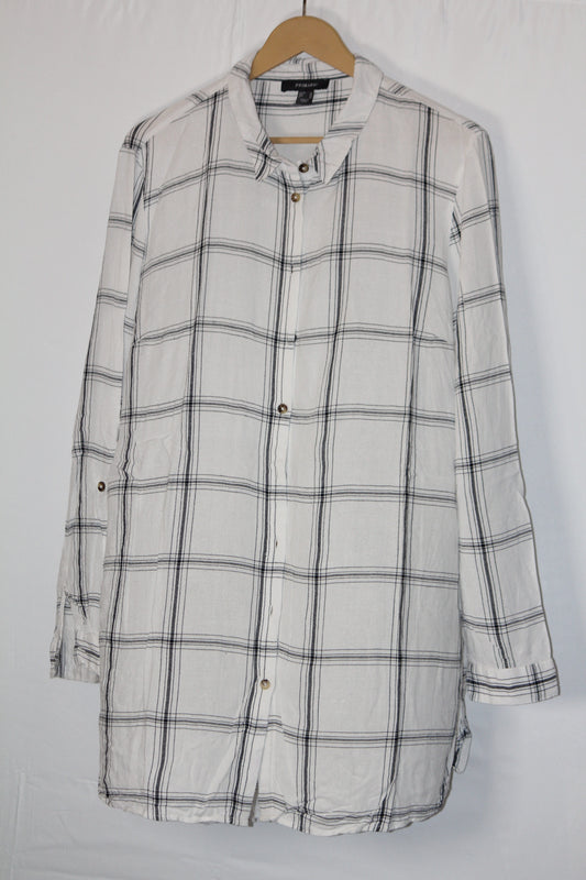 Soft Check – Primark White Checkered Button Down Shirt