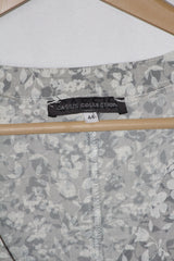 Cassis Collection Floral Gray White Blouse - Medium