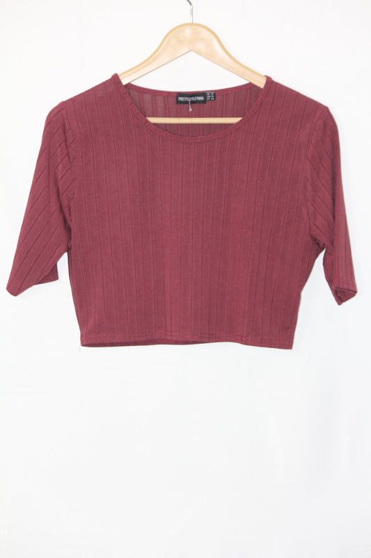 Maroon Half Sleeve Crop – Pretty Little Thing (M)
