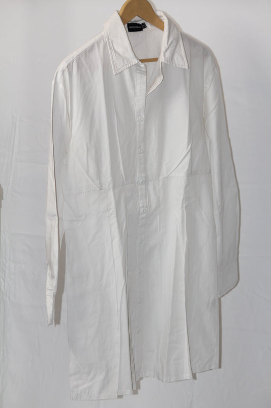 Crisp White Perfection – Pretty Little Thing Long Button Down Shirt