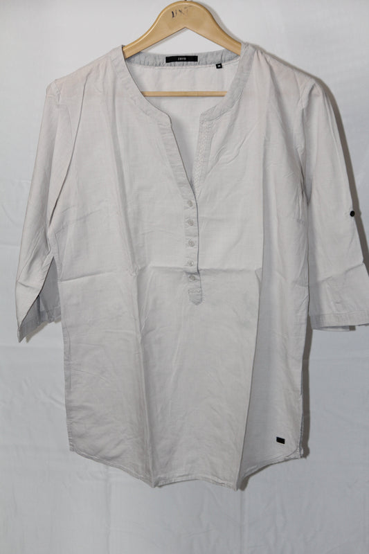 Minimalist Elegance: Grey Cotton Blouse-small