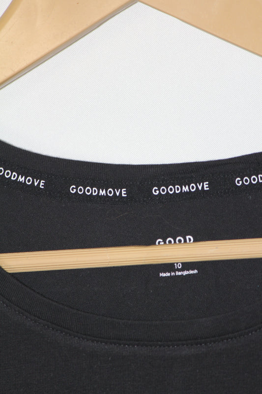 Black Half Sleeve Crop – M&S (M)