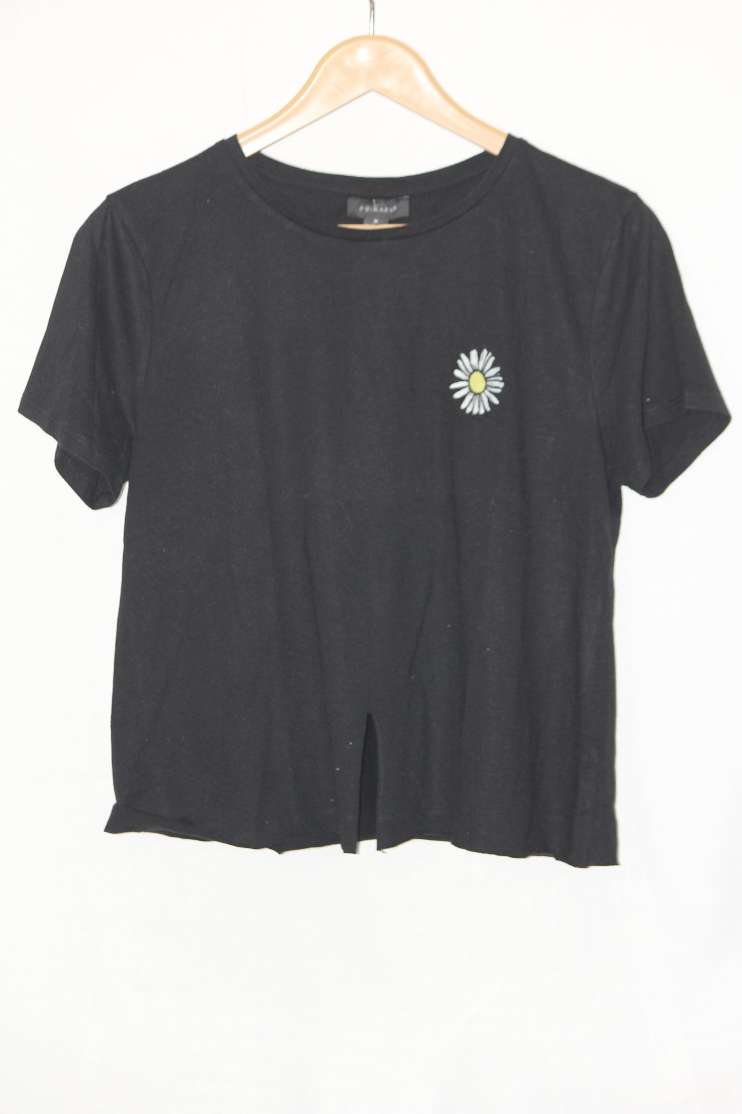 Black Half Sleeve Flower Print Crop – Primark (M)