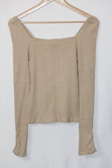 Cream Off Shoulder Full Sleeve Crop – Nuin (M)