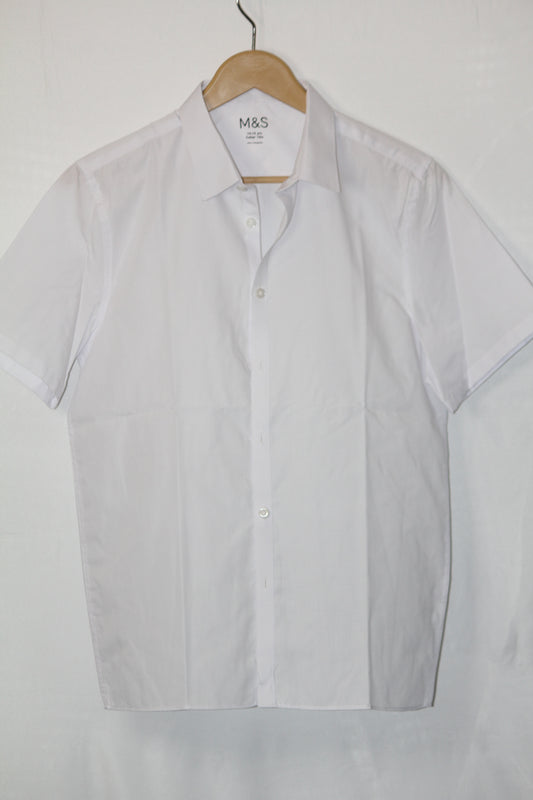 M&S White Half Sleeve Shirt – Small (Men)