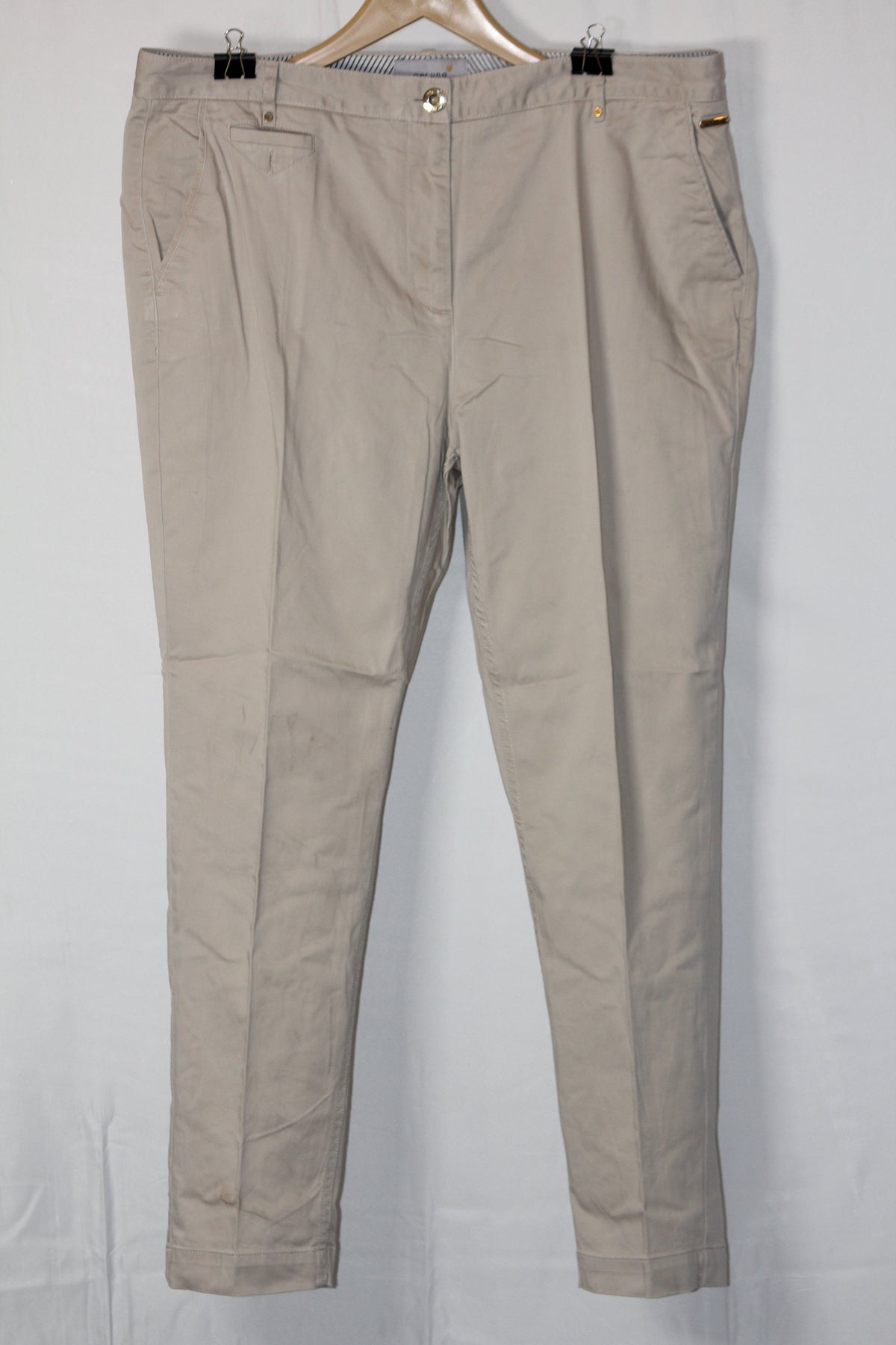 M&S Fawn Straight Pants - Medium