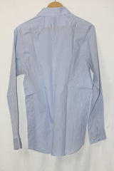 Taylor Wright Sky Blue Button Down Shirt – Medium (Men)