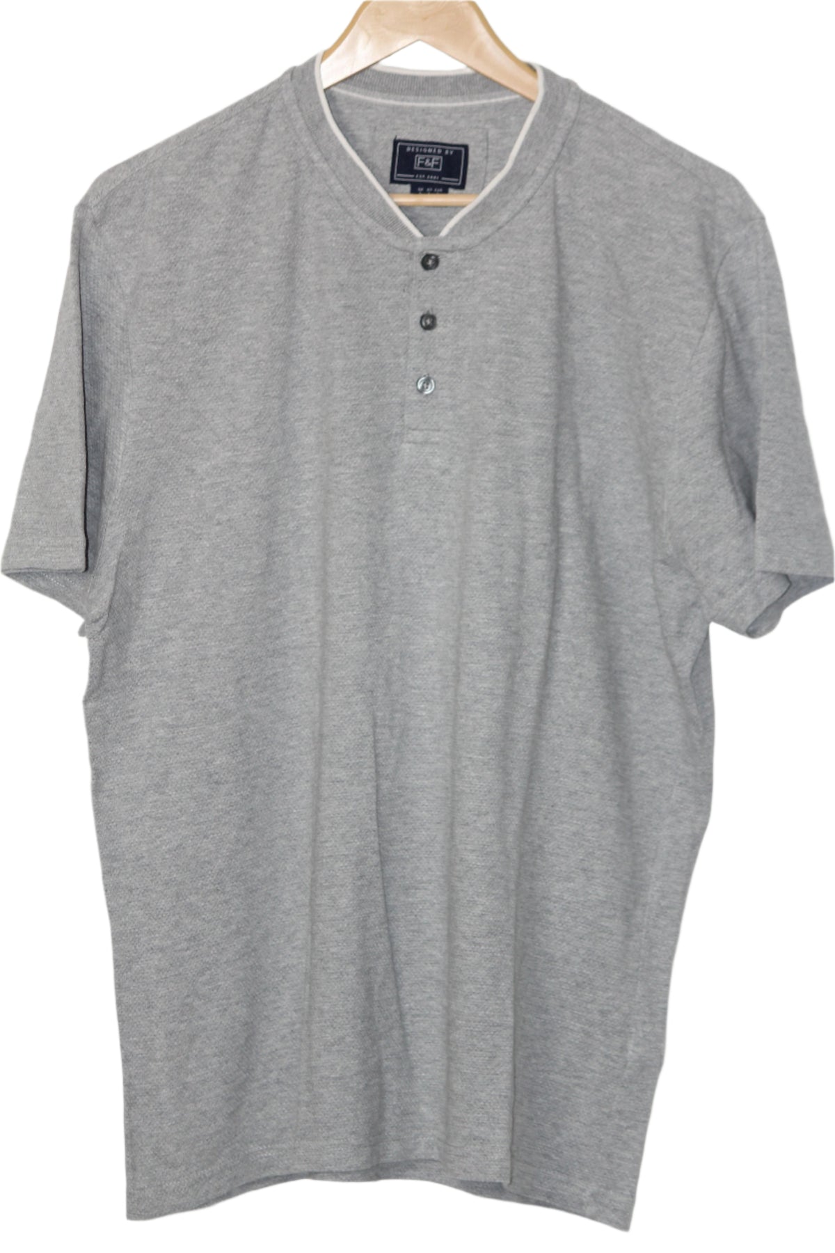 F&F Gray T-Shirt – Large