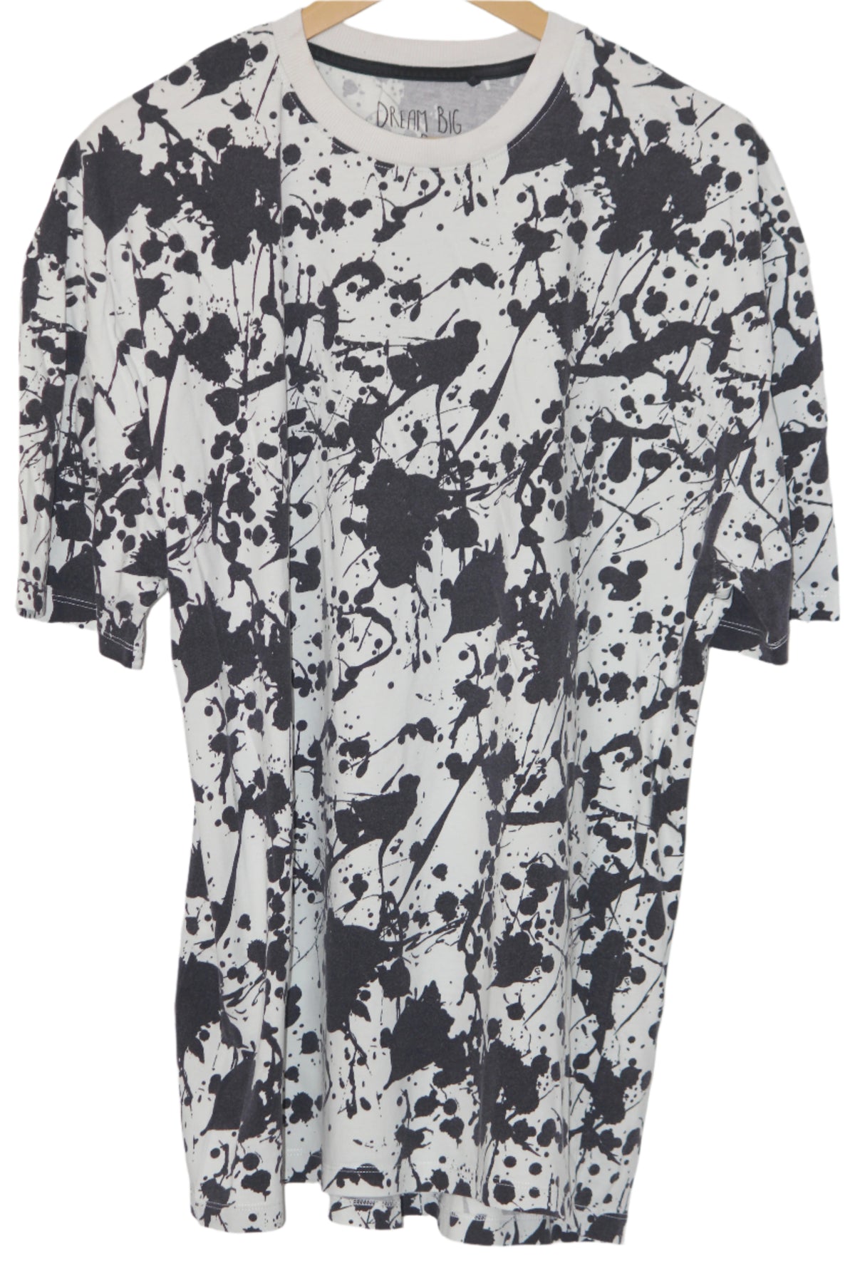 Dream Big Black & White T-Shirt – Large
