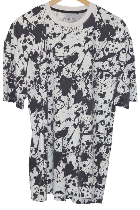 Dream Big Black & White T-Shirt – Large
