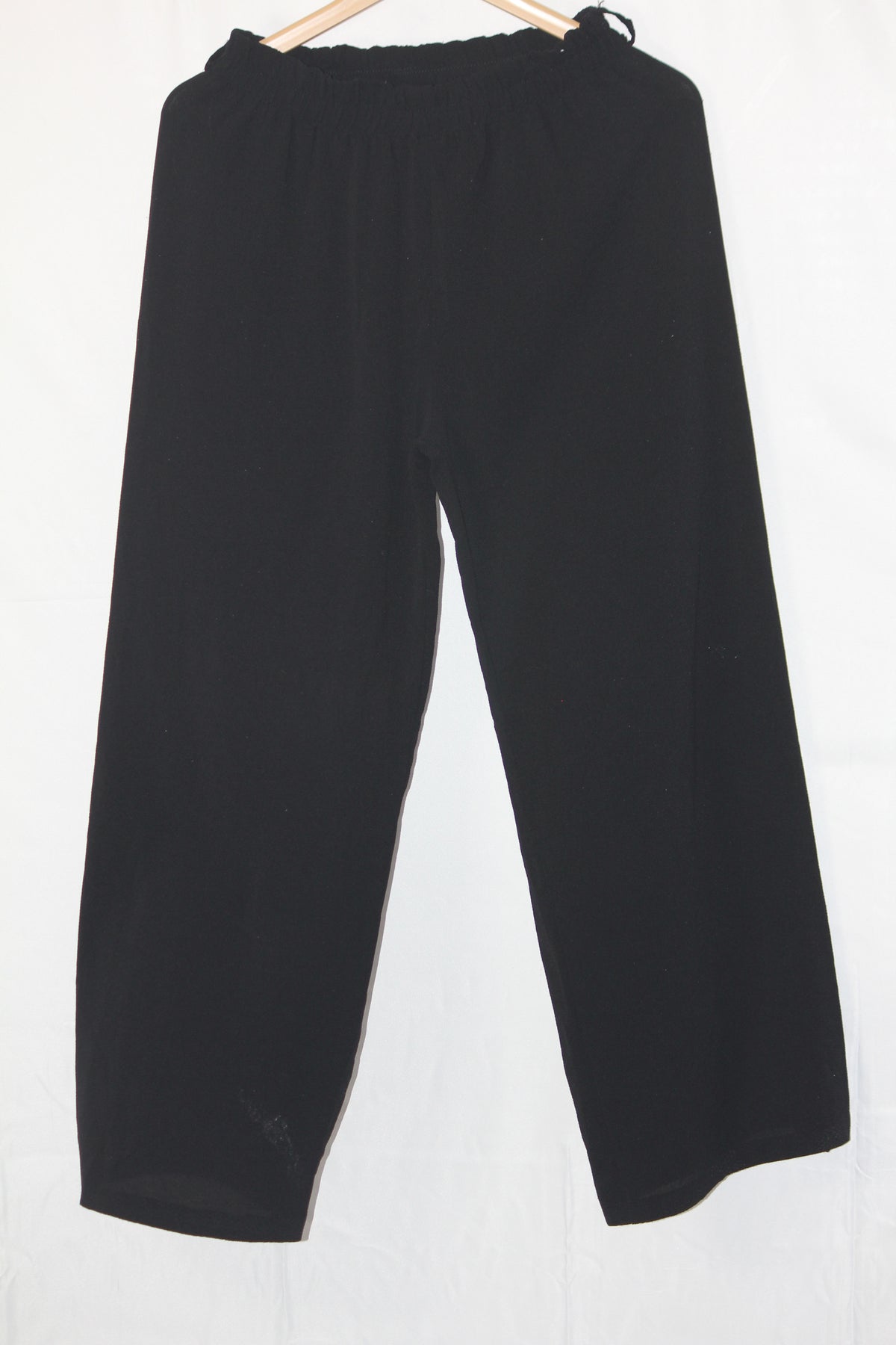 Zuiki Black Straight Pant - Medium