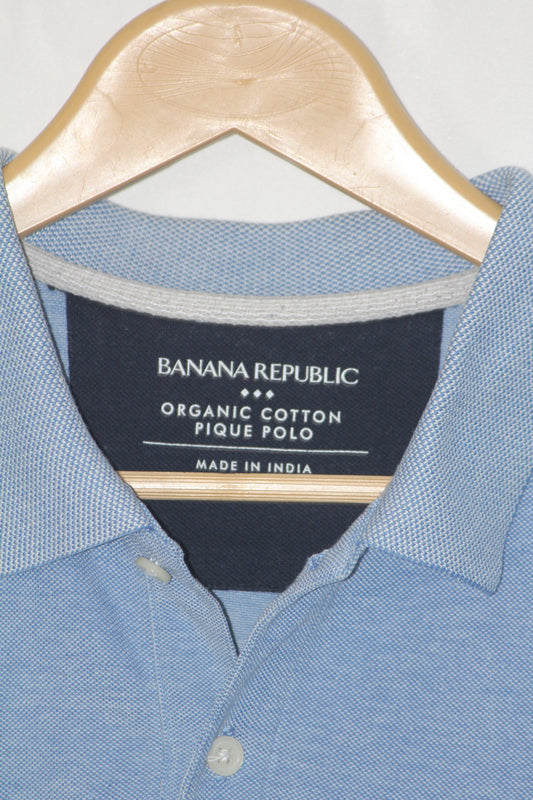 Banana Republic Light Blue T-Shirt – Large