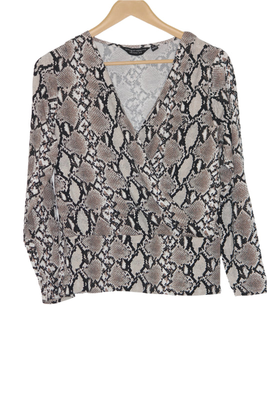 Snake Print Full Sleeve Crop Top – Dorothy Perkins (Medium)