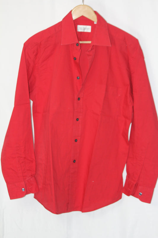 Red Full Sleeve Button-Down Shirt – Van Heusen (Medium)