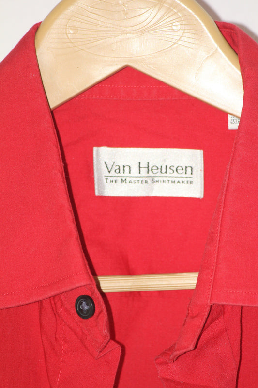 Red Full Sleeve Button-Down Shirt – Van Heusen (Medium)