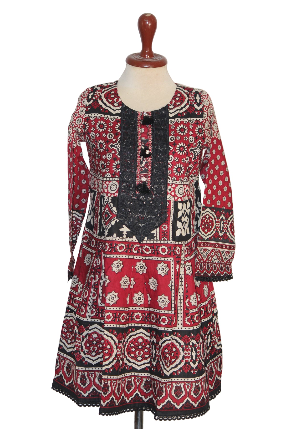 Kurti – ThriftyFy (Red & Black, Small)