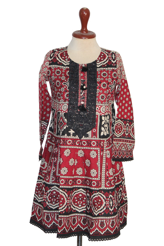 Kurti – ThriftyFy (Red & Black, Small)