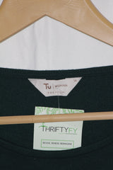 Tu Medium Sweatshirt