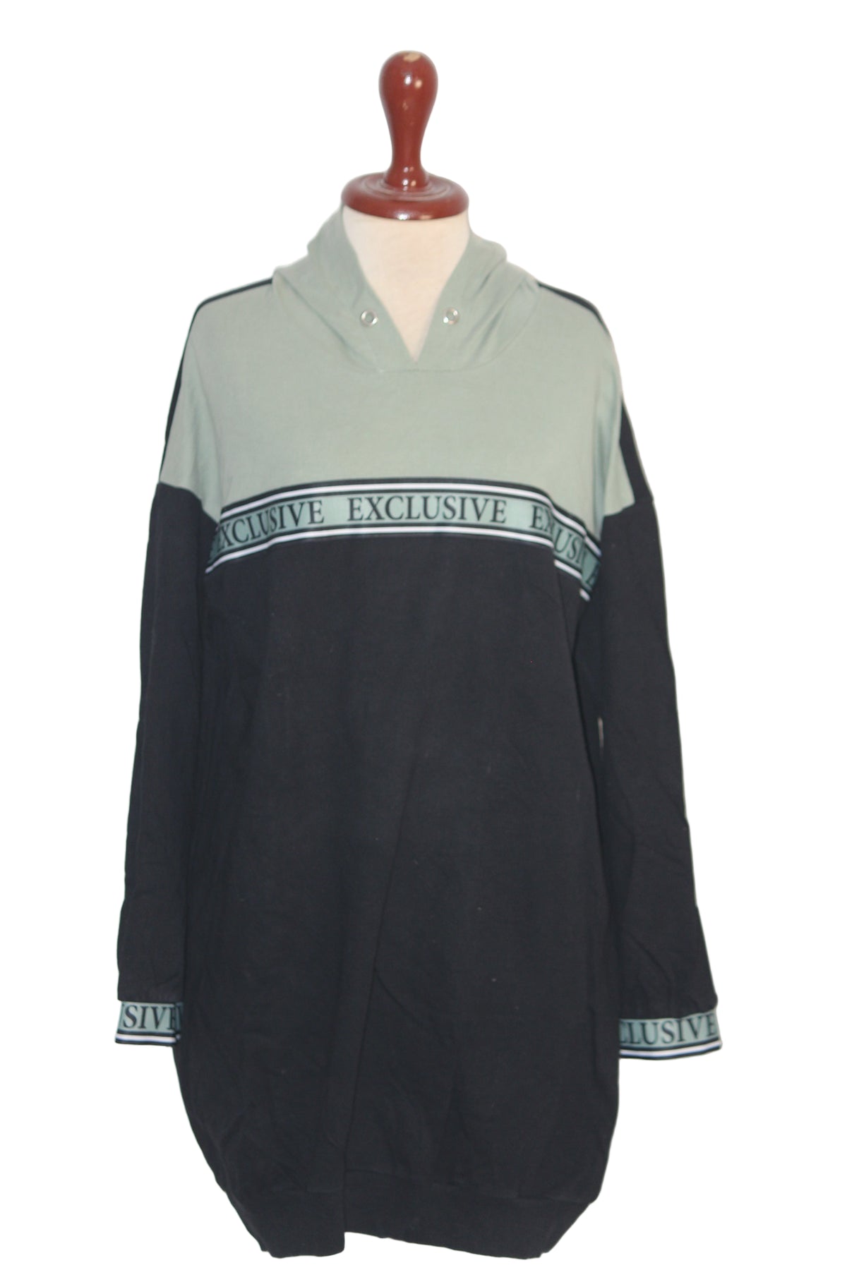 Select Black & Green Hoodie - XL