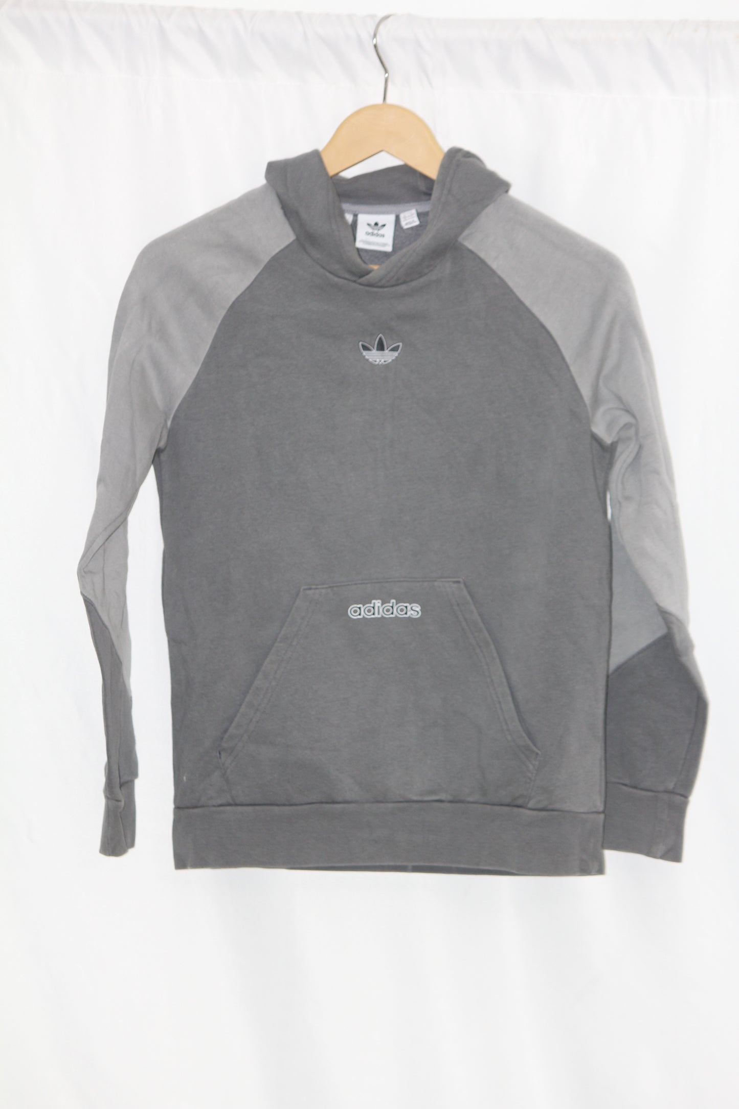 Adidas Grey Hoodie (Small, Excellent Condition)
