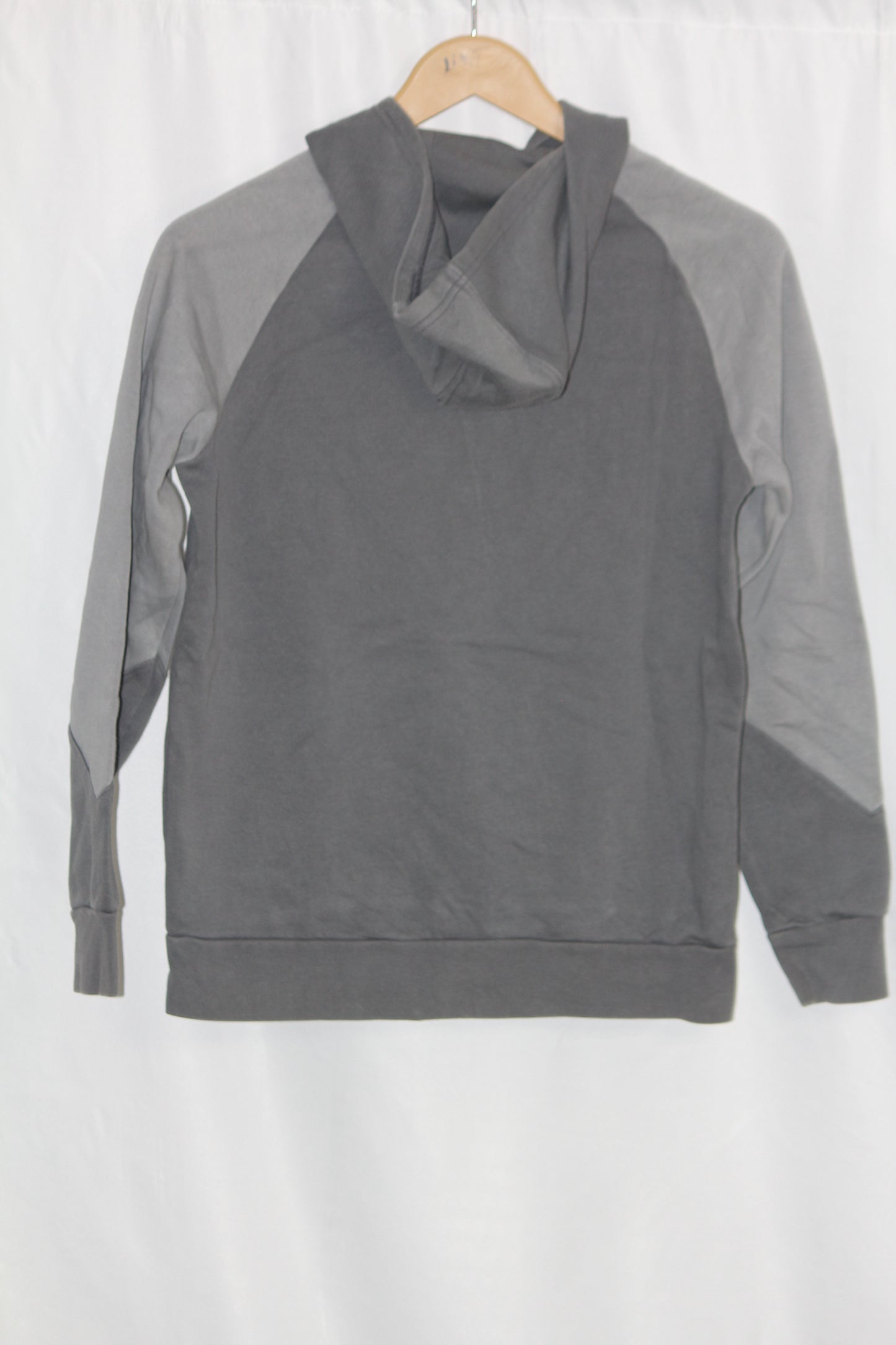 Adidas Grey Hoodie (Small, Excellent Condition)
