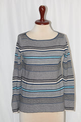 GAP Grey Sweater- Small