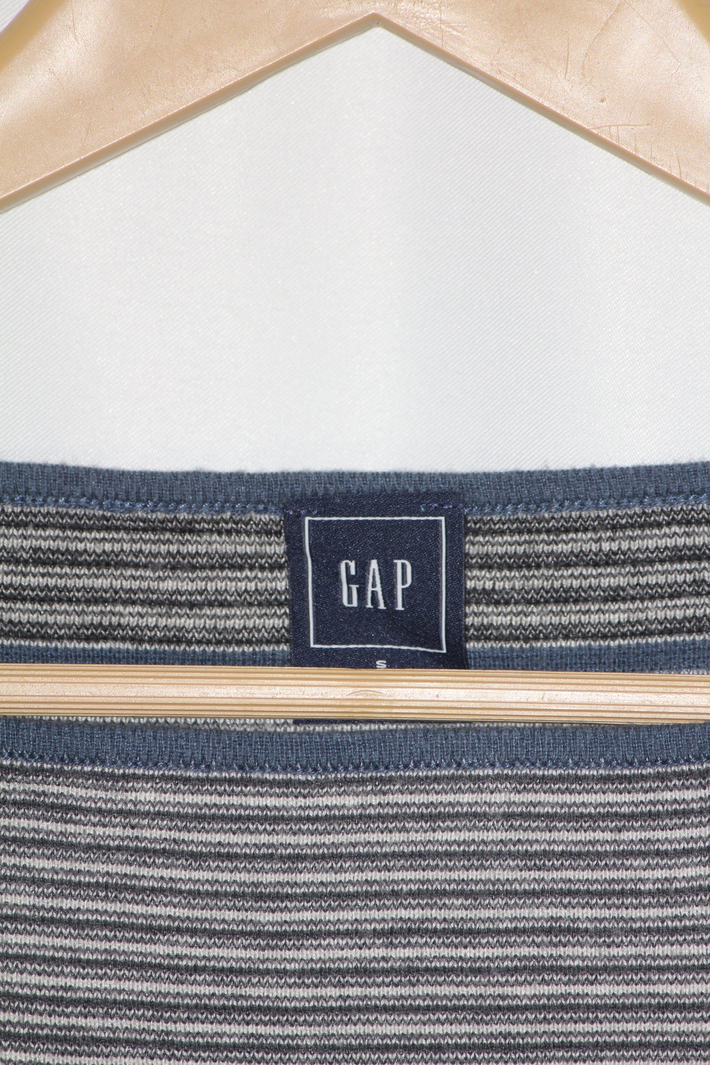GAP Grey Sweater- Small
