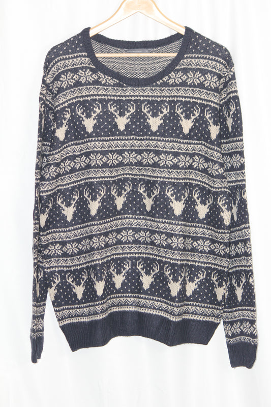 Cedar Wood State Navy Blue Sweater - Large