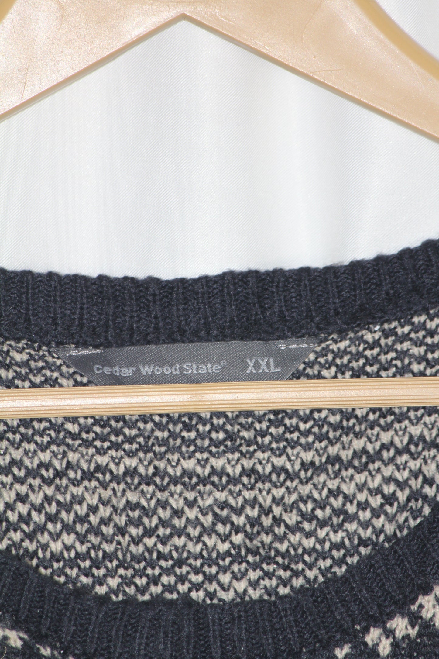 Cedar Wood State Navy Blue Sweater - Large