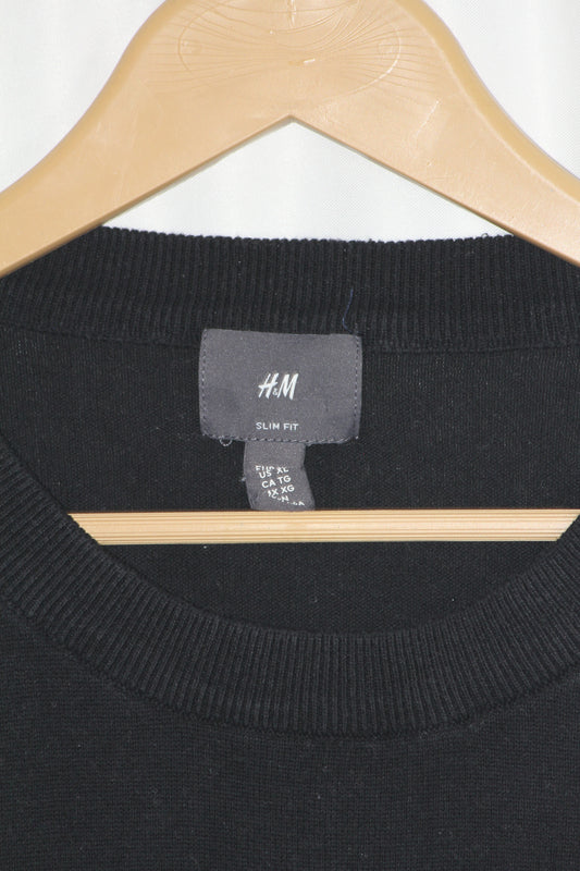 H&M Black Sweatshirt