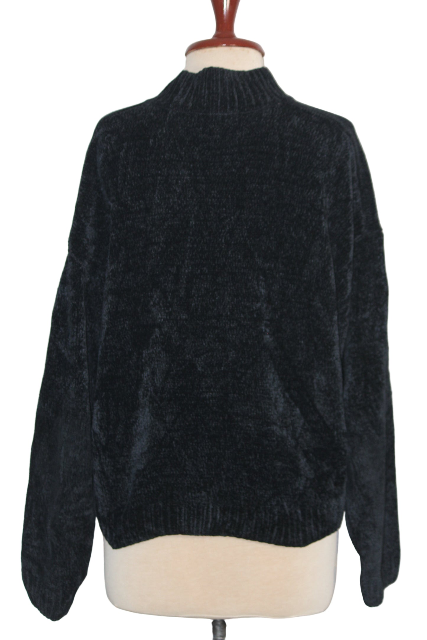 Classic Black Winter Sweater – FB Sister – Large