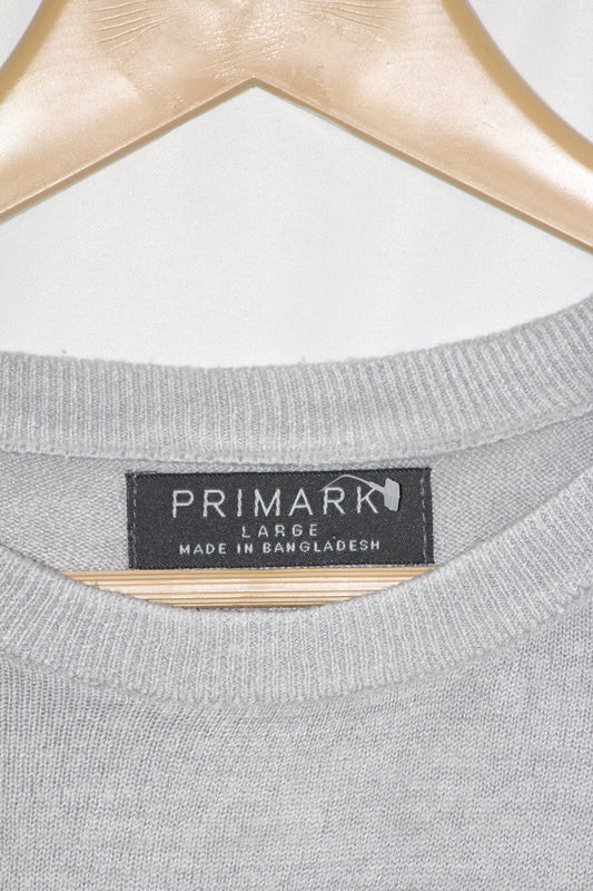 Primark White Acrylic Sweatshirt – Large