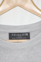 Primark White Acrylic Sweatshirt – Large