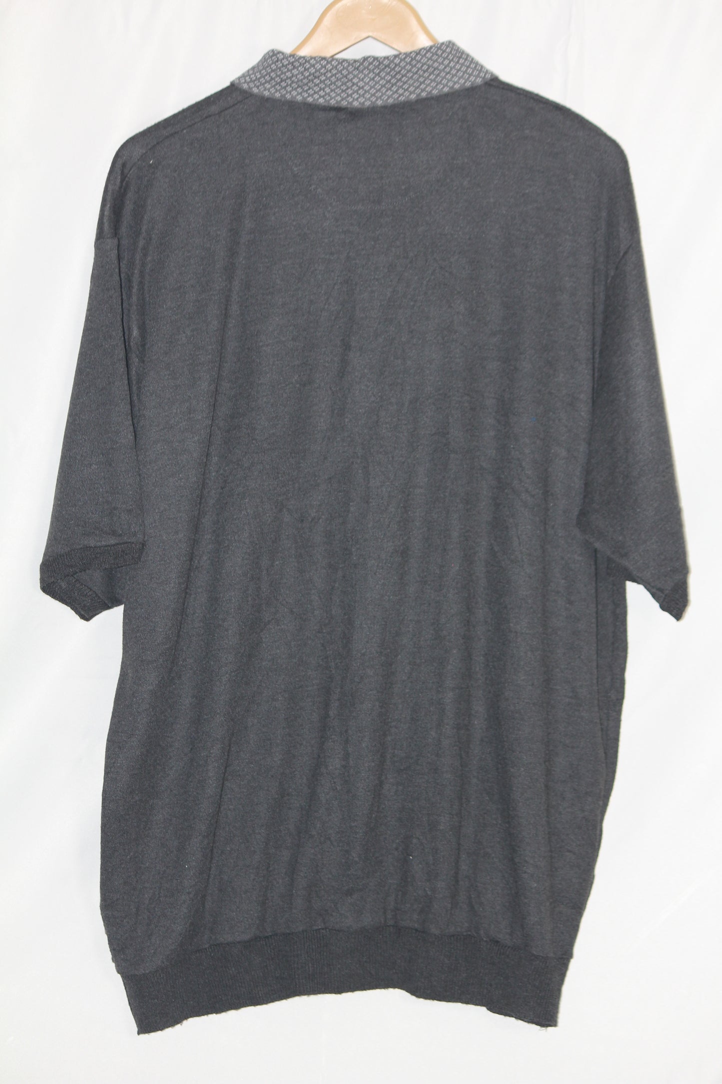 D555 Black Half Sleeve Button Down Sweater - Large