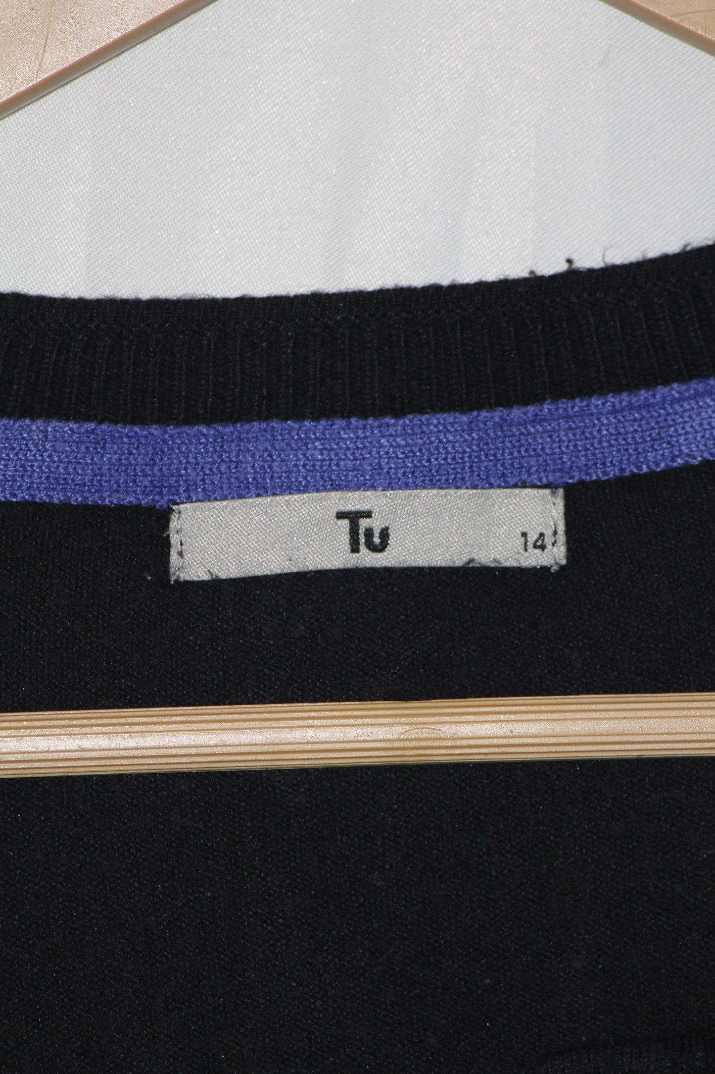 Tu Black Button-Down Sweater (Large)