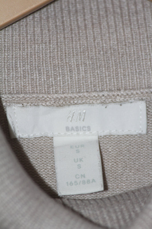 H&M Off-White High Neck (Small)