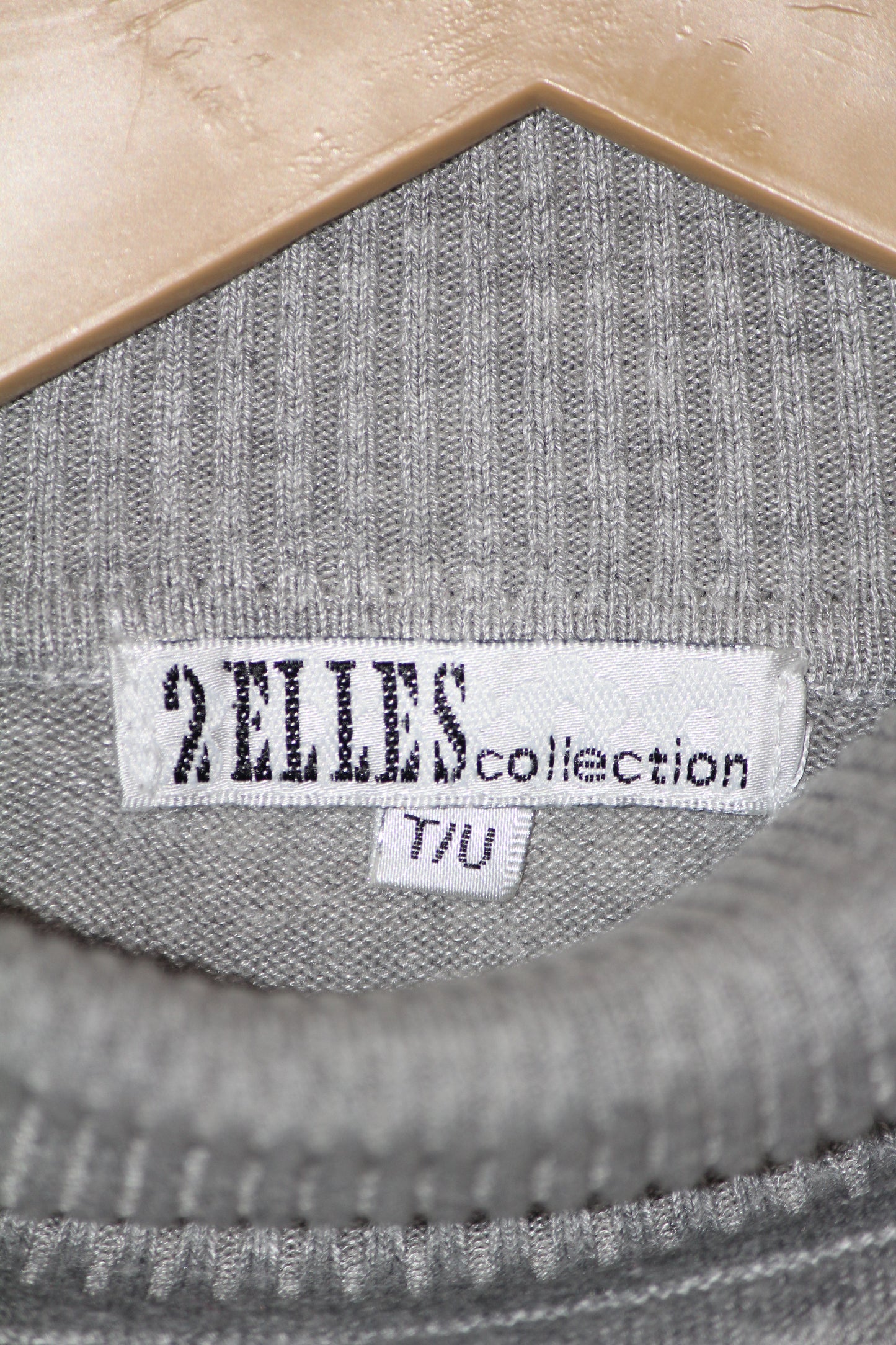 2 ELLES Grey women’s High Neck (Medium)