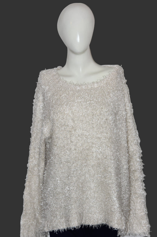 White Winter Knit Sweater – Atmosphere – Large