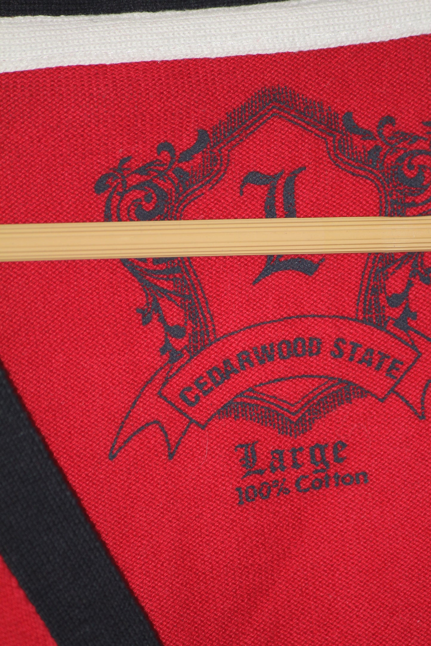 Cedar Wood State Red Button-Down Sweater (Large)