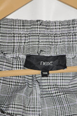 Next White & Black Check Trouser – Medium