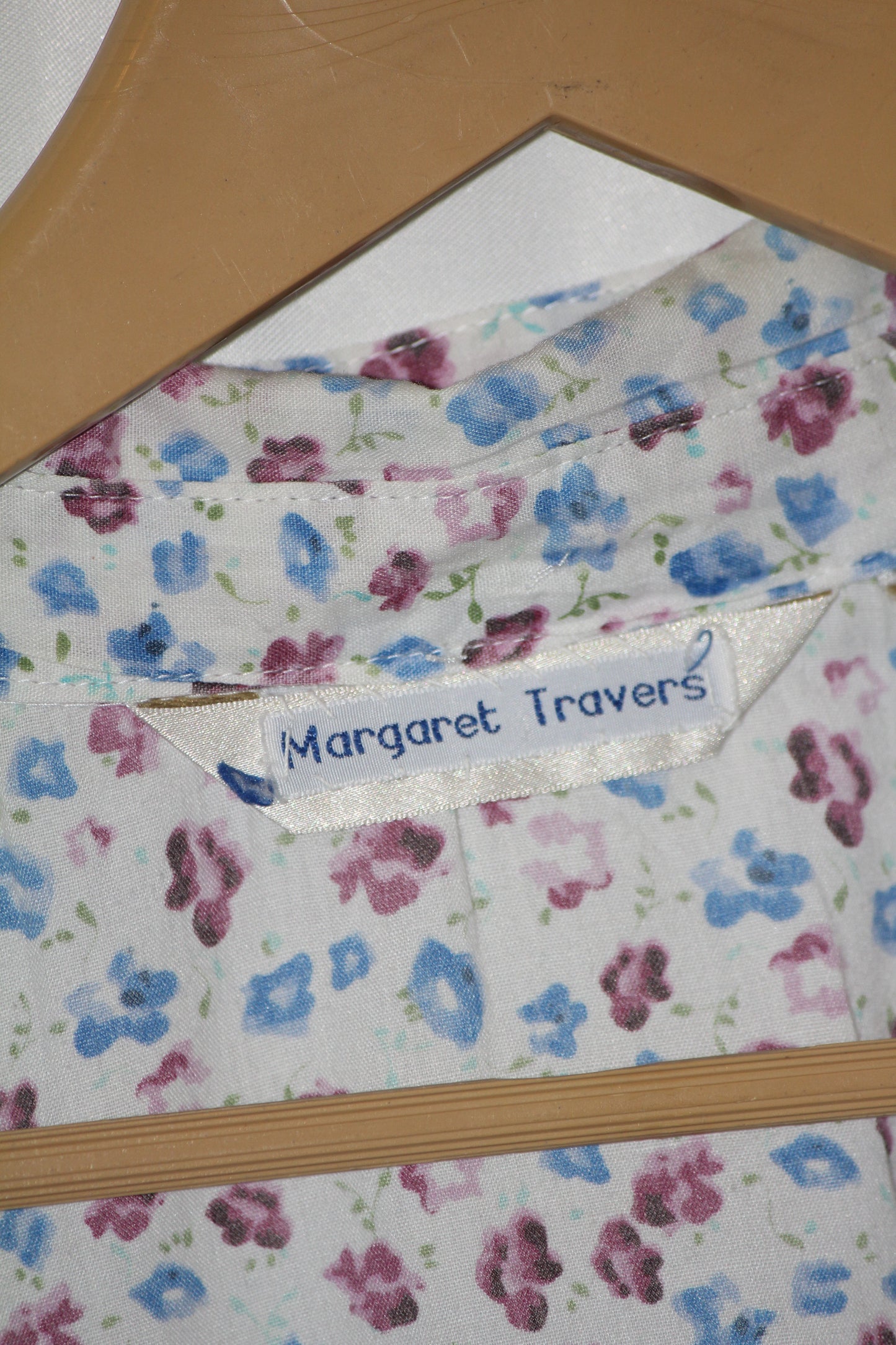 Garden Grace – Margaret Travers White Floral Button Down Shirt