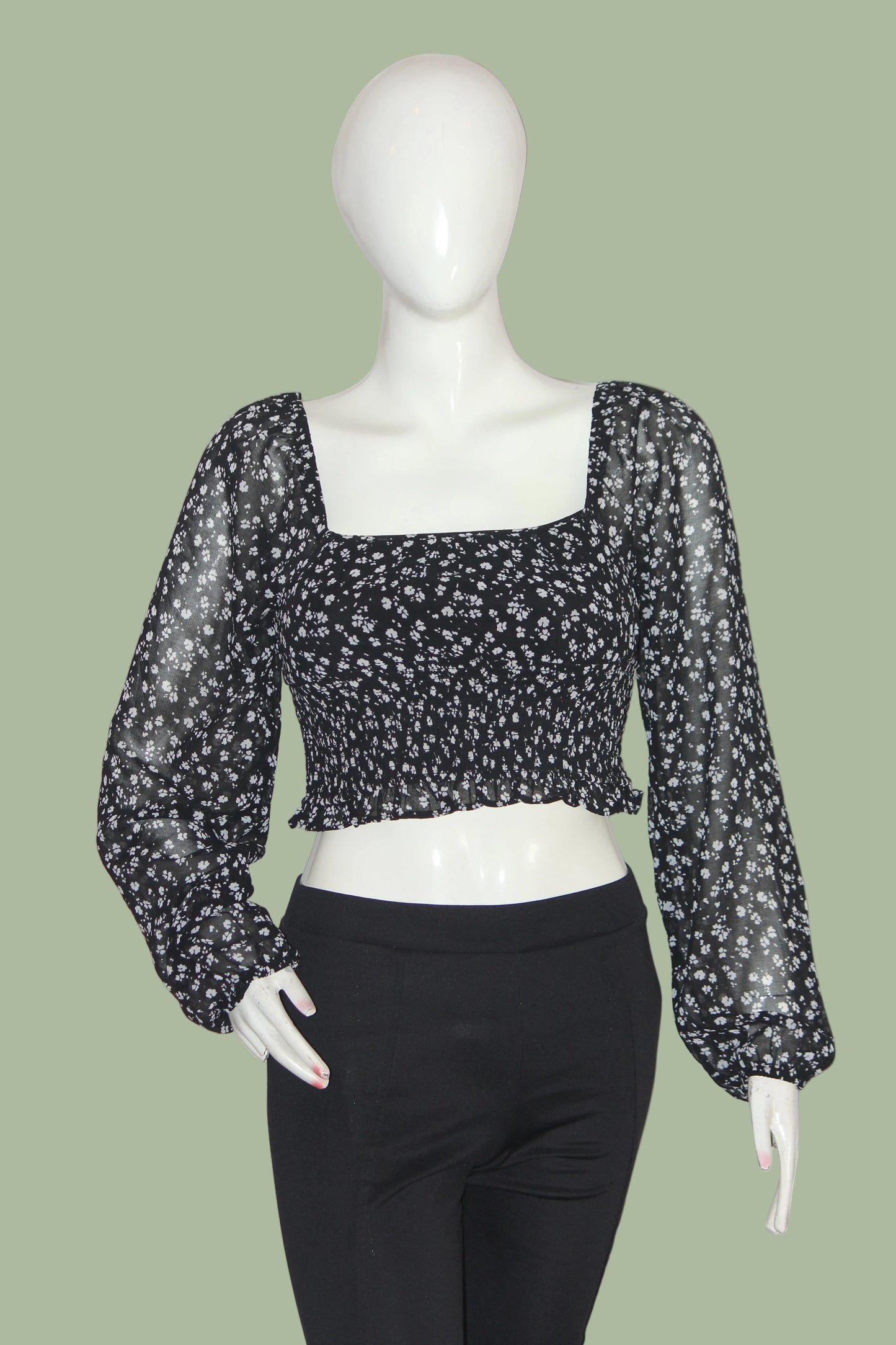 New Look Black Floral Full Sleeve Crop Top – Small
