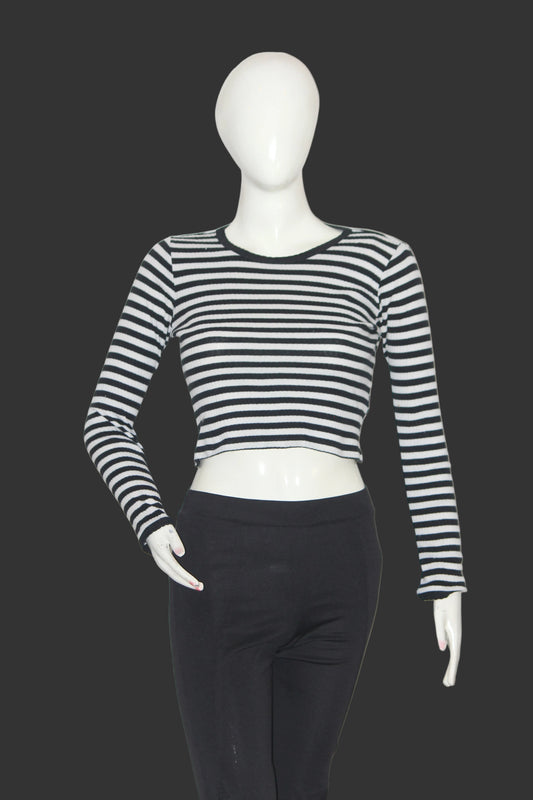 Topshop Black & White Striped Full Sleeve Crop Top – Small