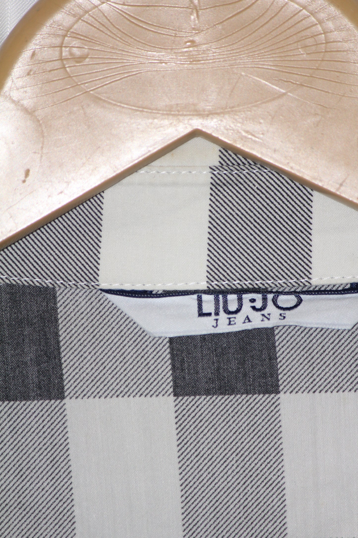 Timeless Monochrome – Liu Jo Black & White Button Down Shirt