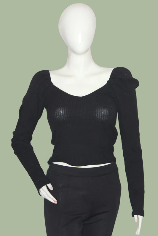 H&M Black Full Sleeve Crop Top for Women – Small (Long Length)