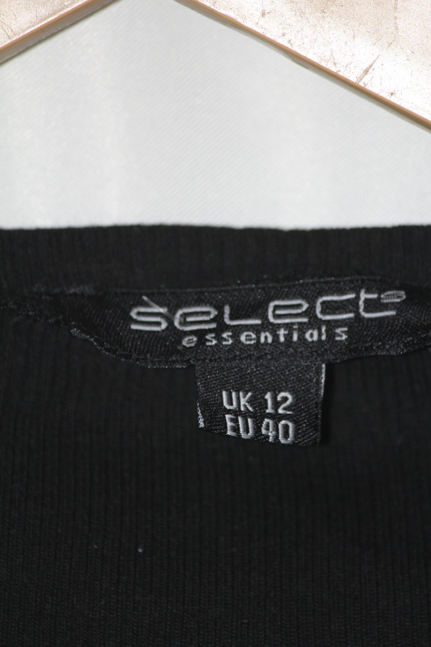 Select Black Full Sleeve Cotton Crop Top for Women – Medium