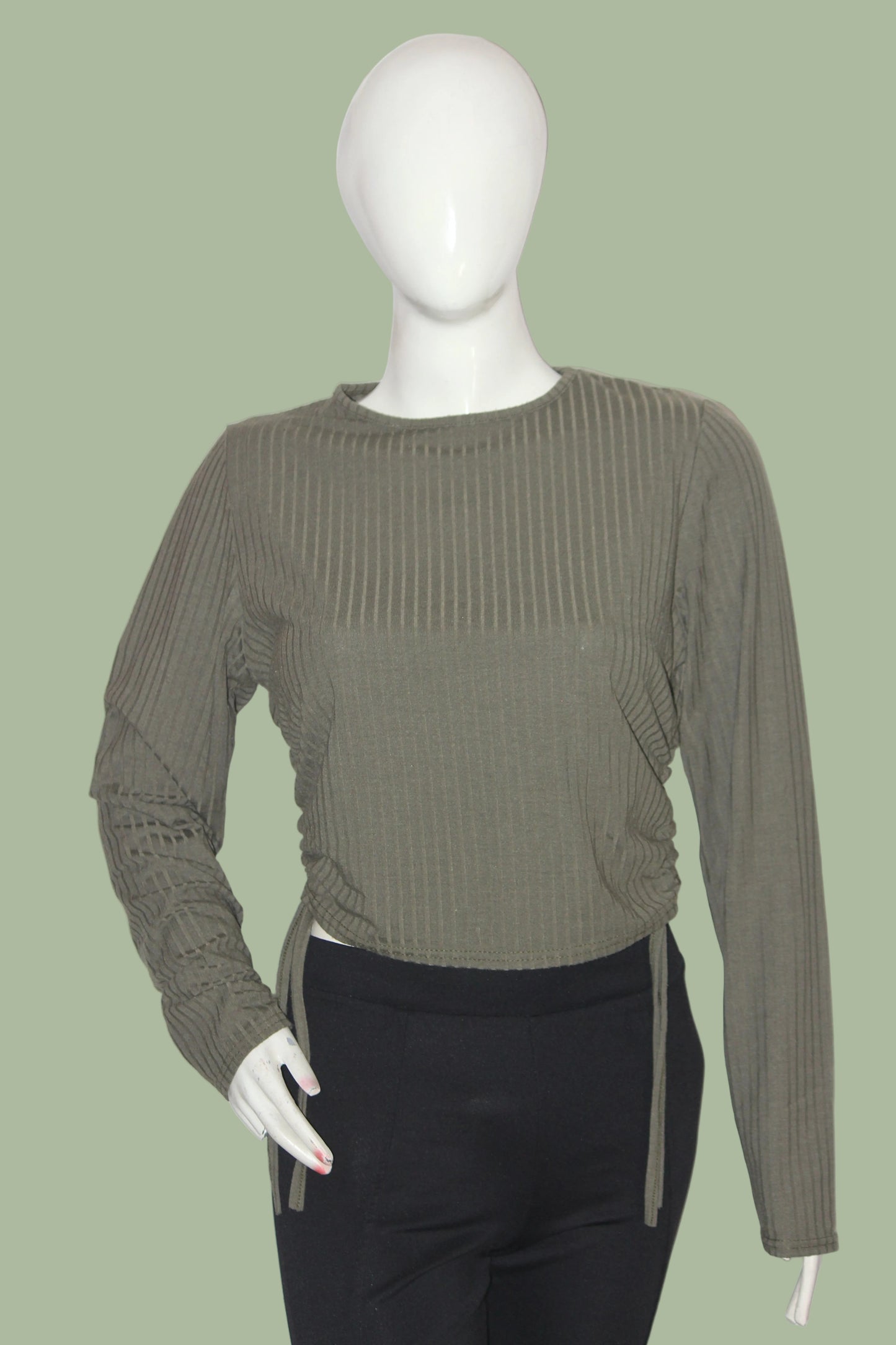PrettyLittleThing Grey Full Sleeve Crop Top for Women – Large