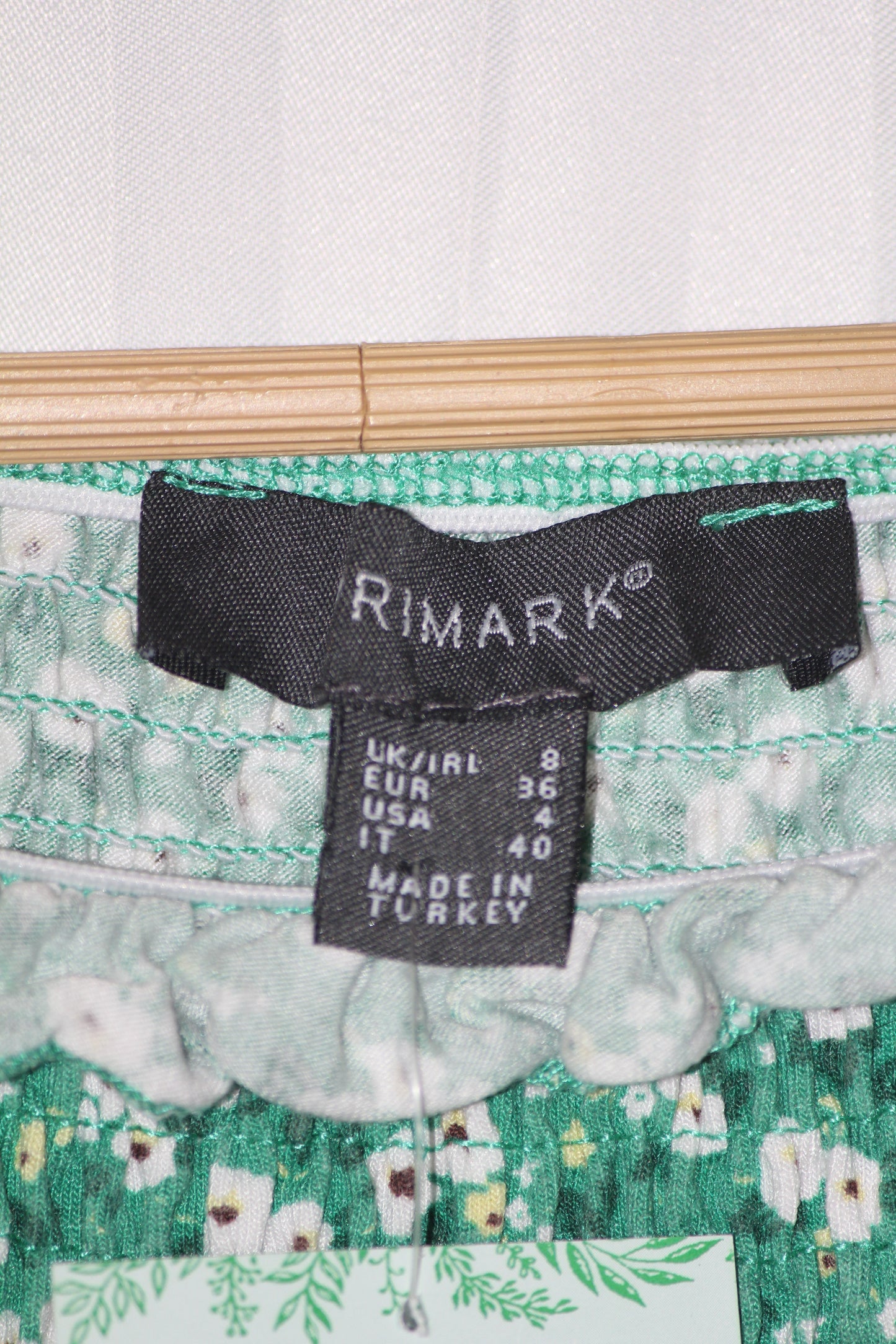 Primark Green Floral Crop Top - Small