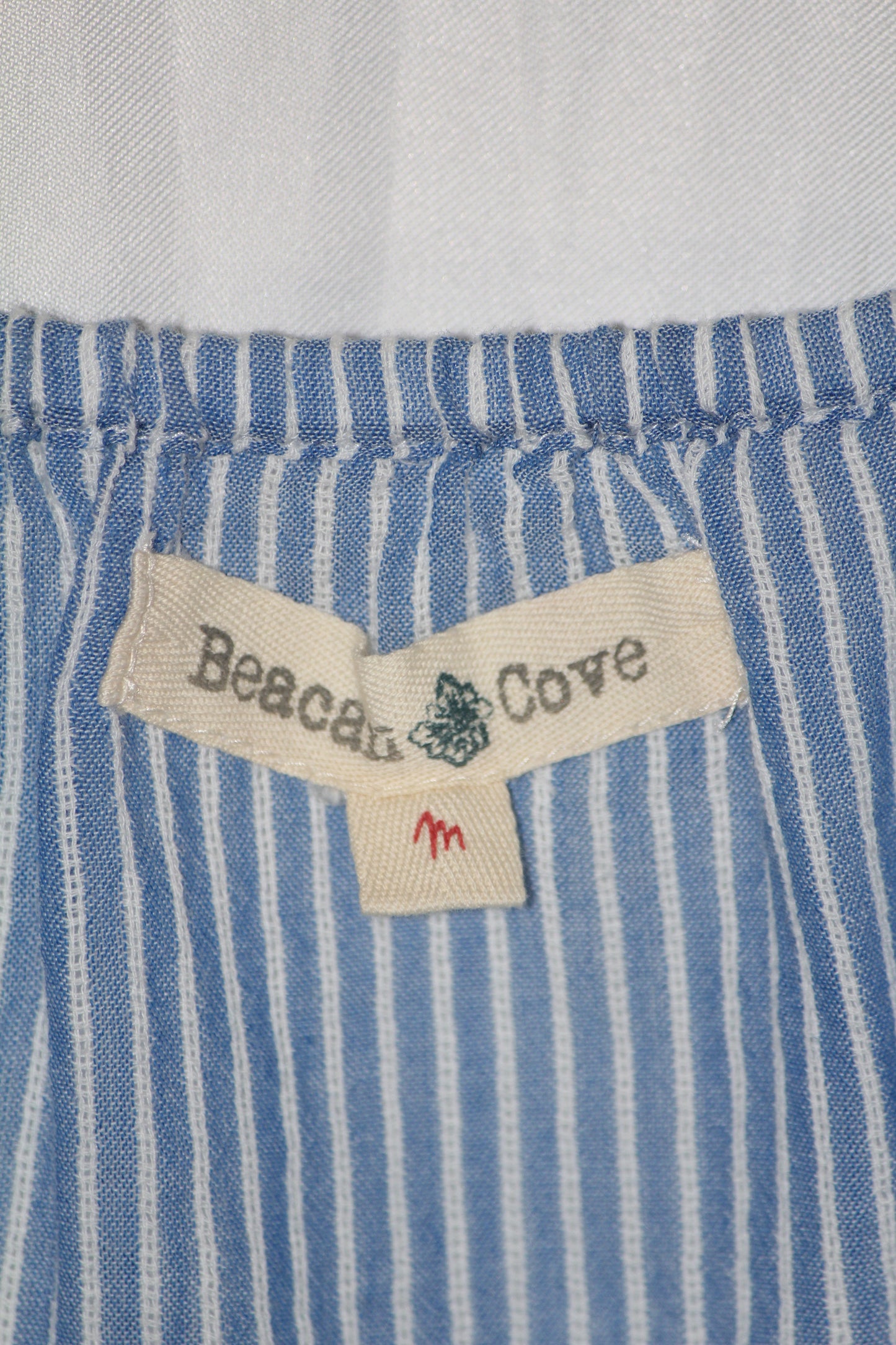 Beacon Cove Sleeveless Blouse - Small